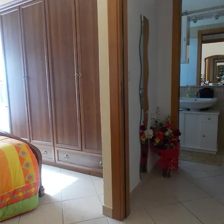 Casa Rossella شقة