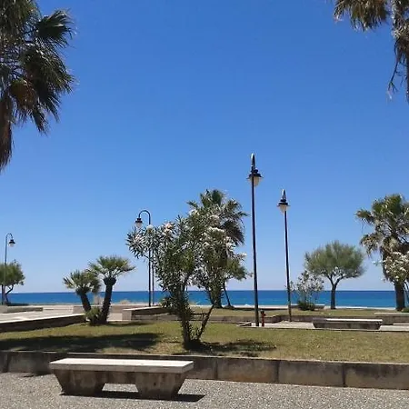 Casa Rossella * أسشيا